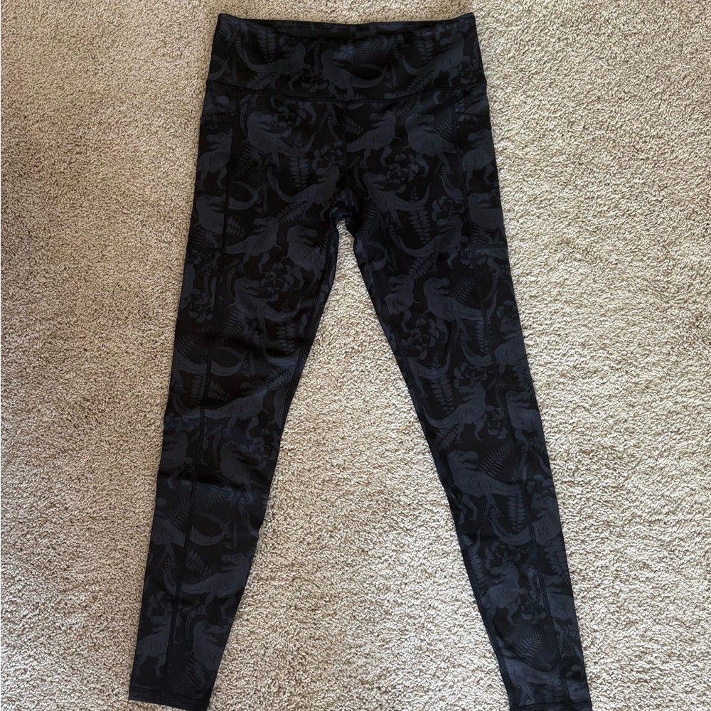 Dinosaur leggings